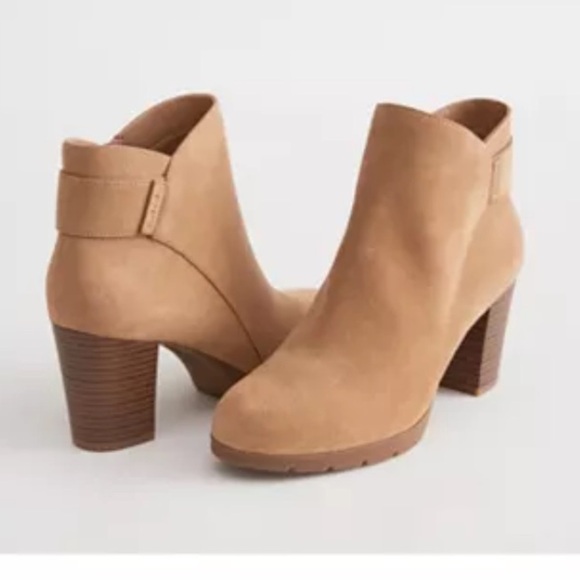 EUC Anne Klein Rina Stacked Heel Dress Booties Size 7 - Picture 1 of 14